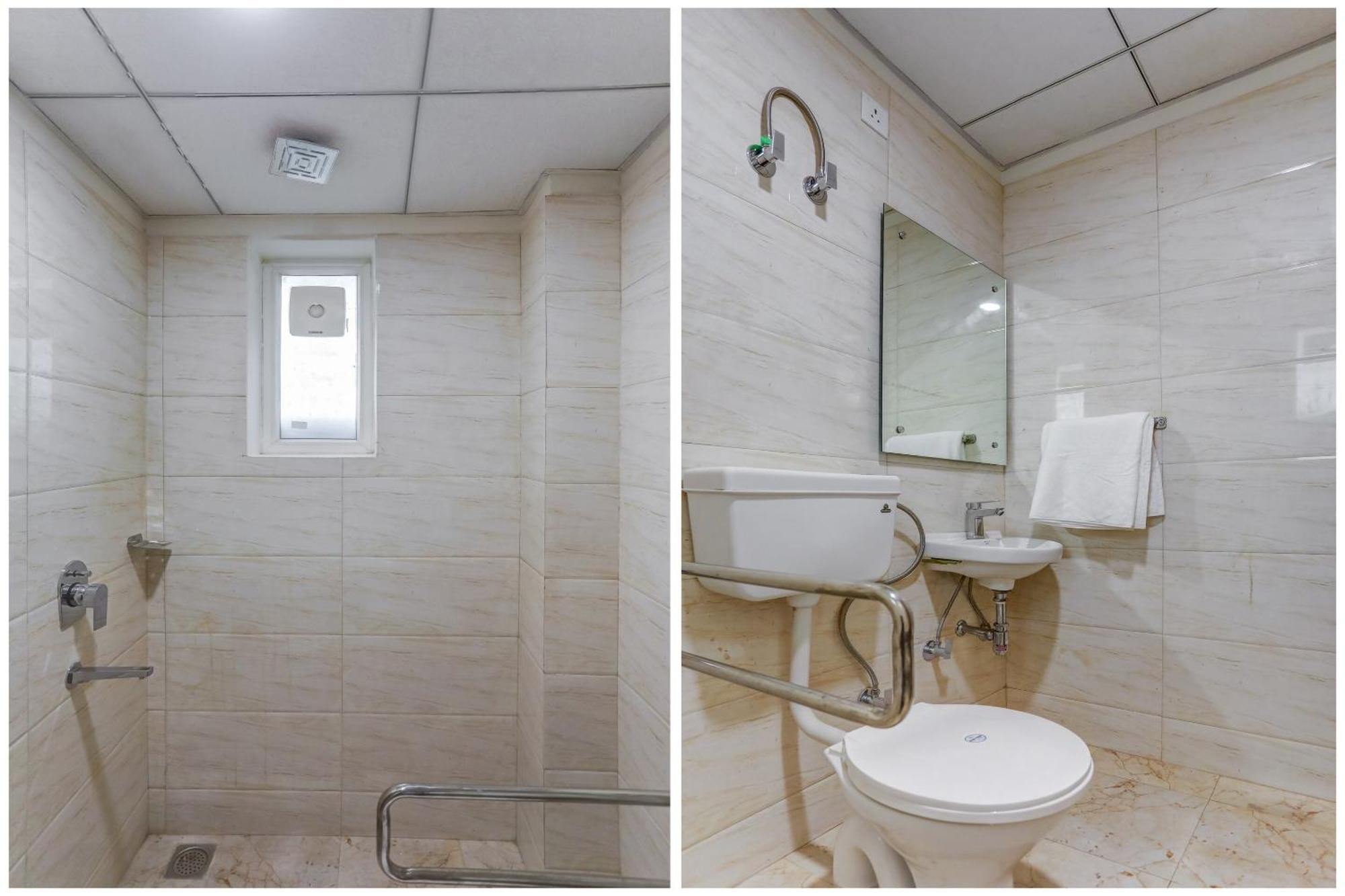 Hotel Collection O The Doors Near Appu Ghar Gurgaon Exterior foto