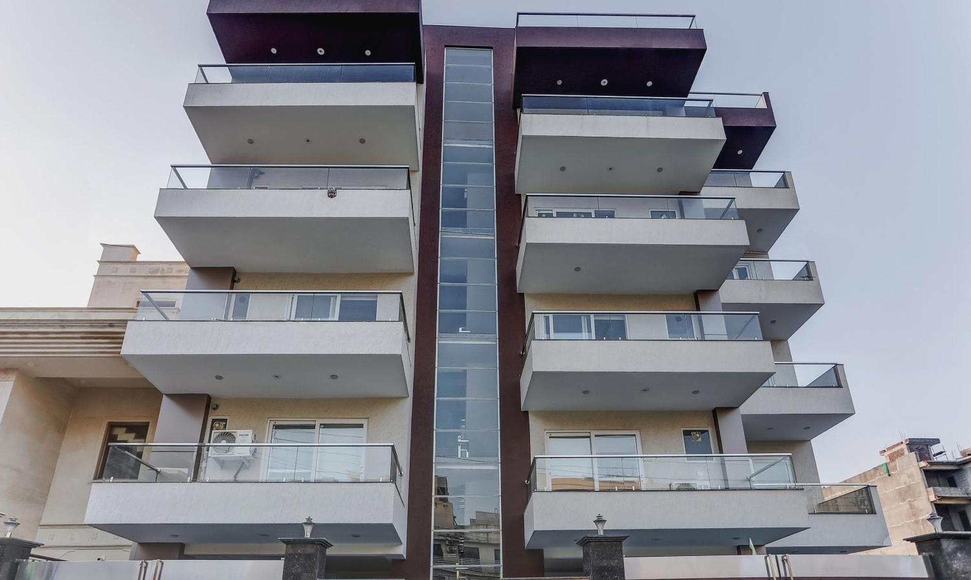 Hotel Collection O The Doors Near Appu Ghar Gurgaon Exterior foto